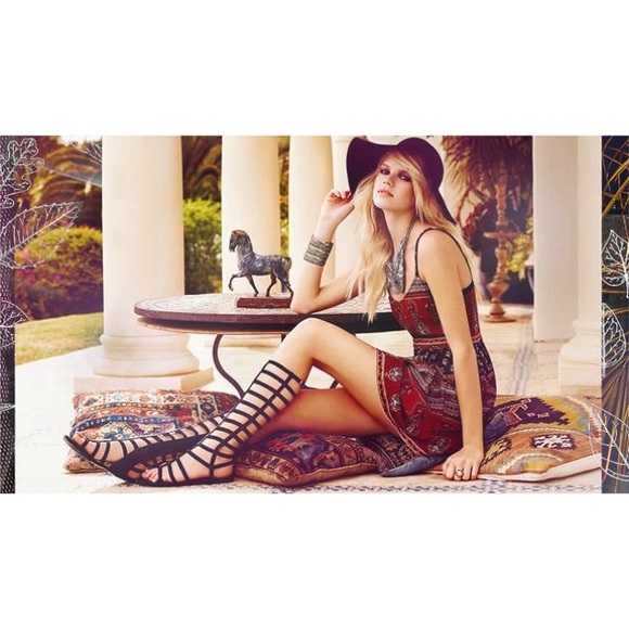 Sweet Life Gladiator Sandals - Picture 9 of 12